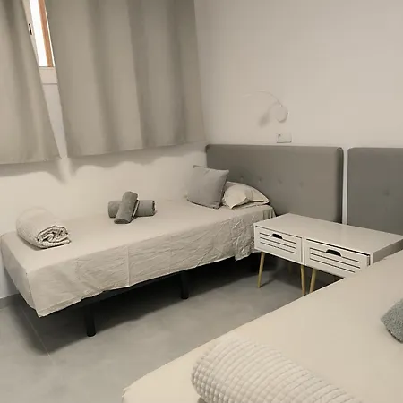 Ocean View 2bedroom In Los Cristianos, Heated Pool, 3 Minutes To Beach
