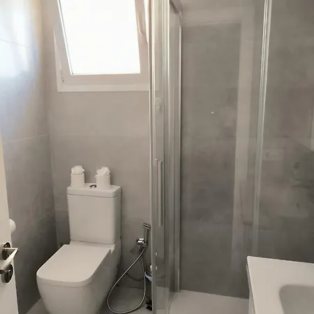 Ocean View 2bedroom In Los Cristianos, Heated Pool, 3 Minutes To Beach * Los Cristianos (Tenerife)