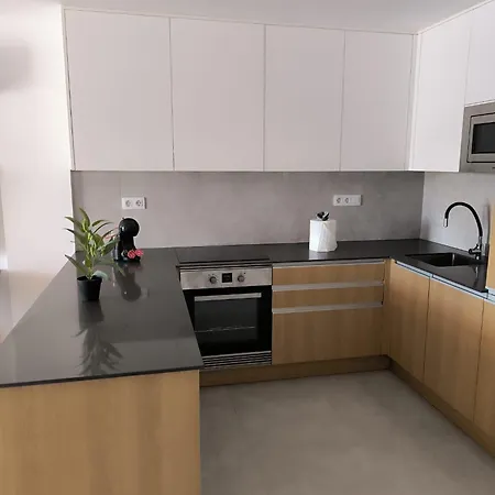 Apartamento Ocean View 2bedroom In Los Cristianos, Heated Pool, 3 Minutes To Beach Los Cristianos (Tenerife)