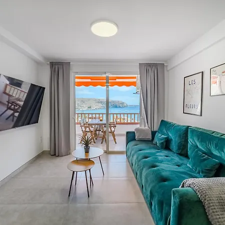 Ocean View 2bedroom In Cristianos, Heated Pool, 3 Minutes To Apartment